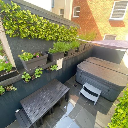 3 The View Apartments Ilfracombe - Hot Tub, Parking, Lift, Ev ภายนอก รูปภาพ