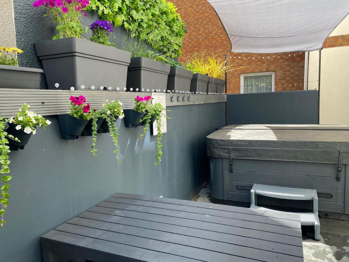3 The View Apartments Ilfracombe - Hot Tub, Parking, Lift, Ev ภายนอก รูปภาพ