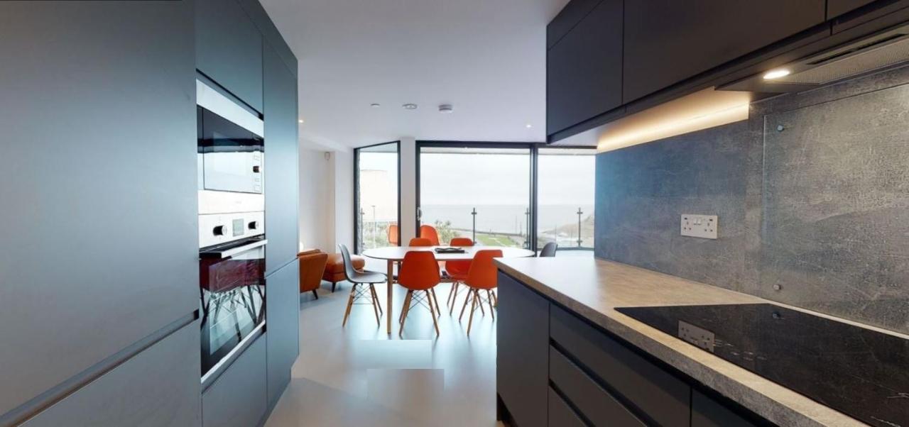 3 The View Apartments Ilfracombe - Hot Tub, Parking, Lift, Ev ภายนอก รูปภาพ