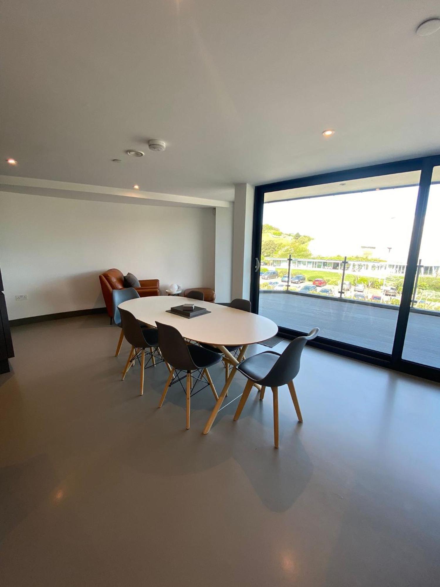 3 The View Apartments Ilfracombe - Hot Tub, Parking, Lift, Ev ภายนอก รูปภาพ