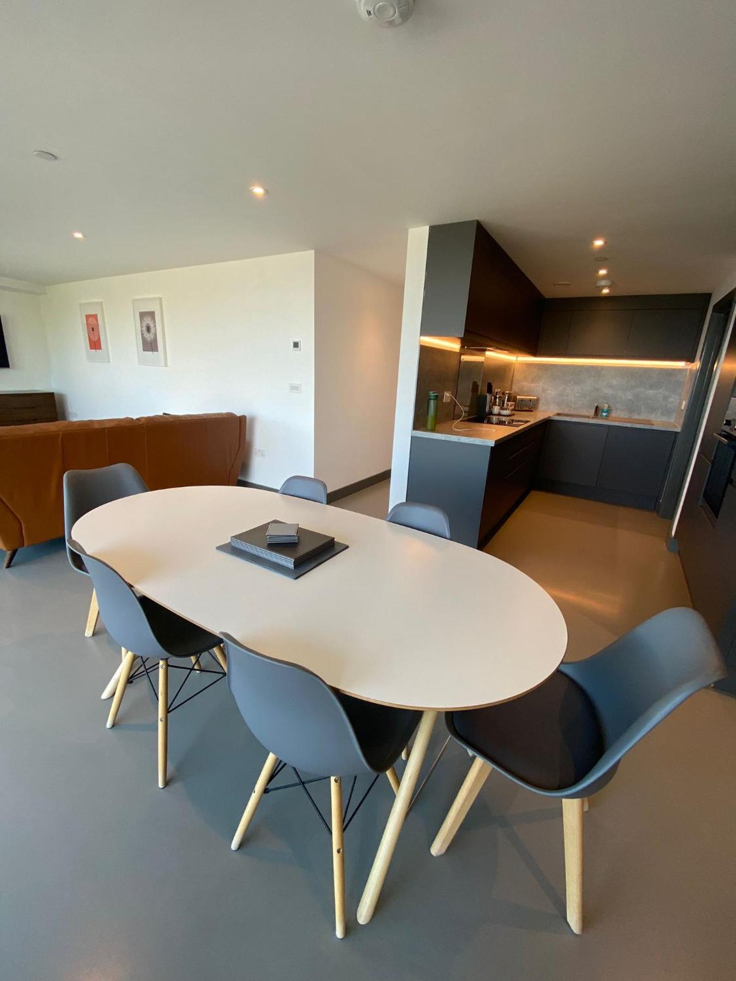 3 The View Apartments Ilfracombe - Hot Tub, Parking, Lift, Ev ภายนอก รูปภาพ